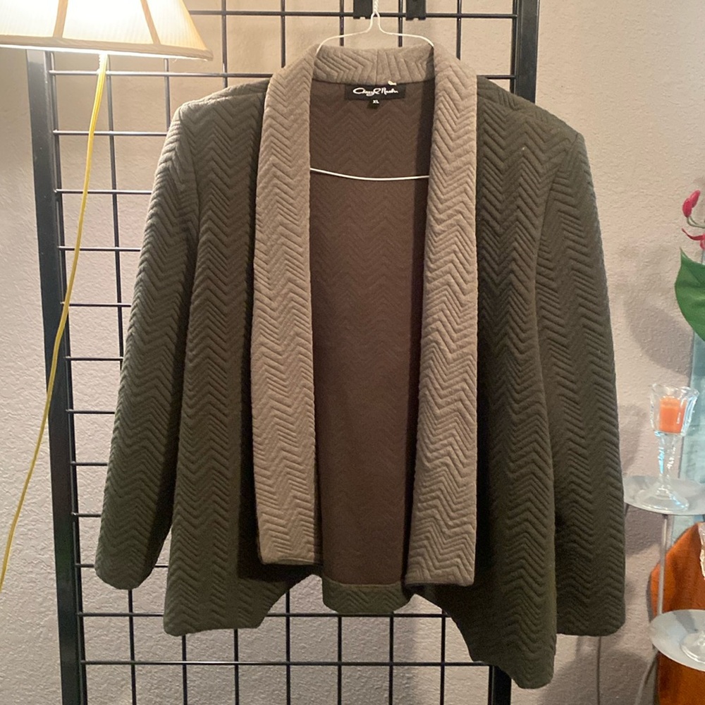 Cheryl Nash open jacket